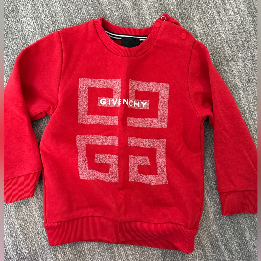 Givenchy sweater